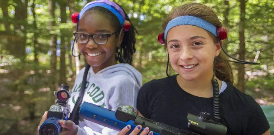 girls with laser tag guns