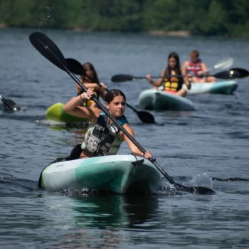 kids kayaking.